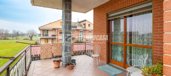 2 bedrooms Apartment in Poirino, Italy No. 144116 2