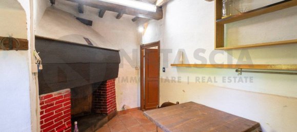 5 bedrooms House in Pelago, Italy No. 199606 12