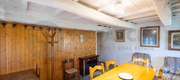 5 bedrooms House in Pelago, Italy No. 199606 8