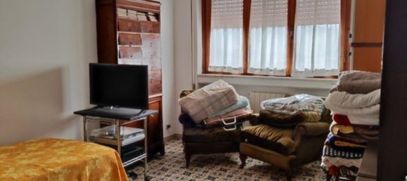 3 bedrooms Apartment in Carrara, Italy No. 27292 12