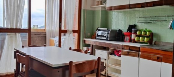 3 bedrooms Apartment in Carrara, Italy No. 27292 7