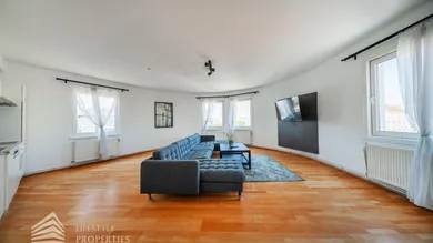 4غرفة شقة في Mariahilf, Austria رقم 236480