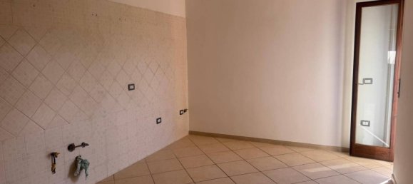 Apartamento T2 em Dugenta, Italy N.º 338832 6