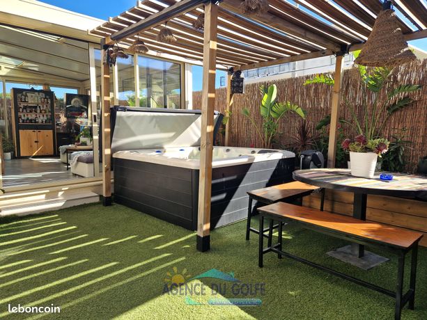 3 bedrooms House in La Ciotat, France No. 314769