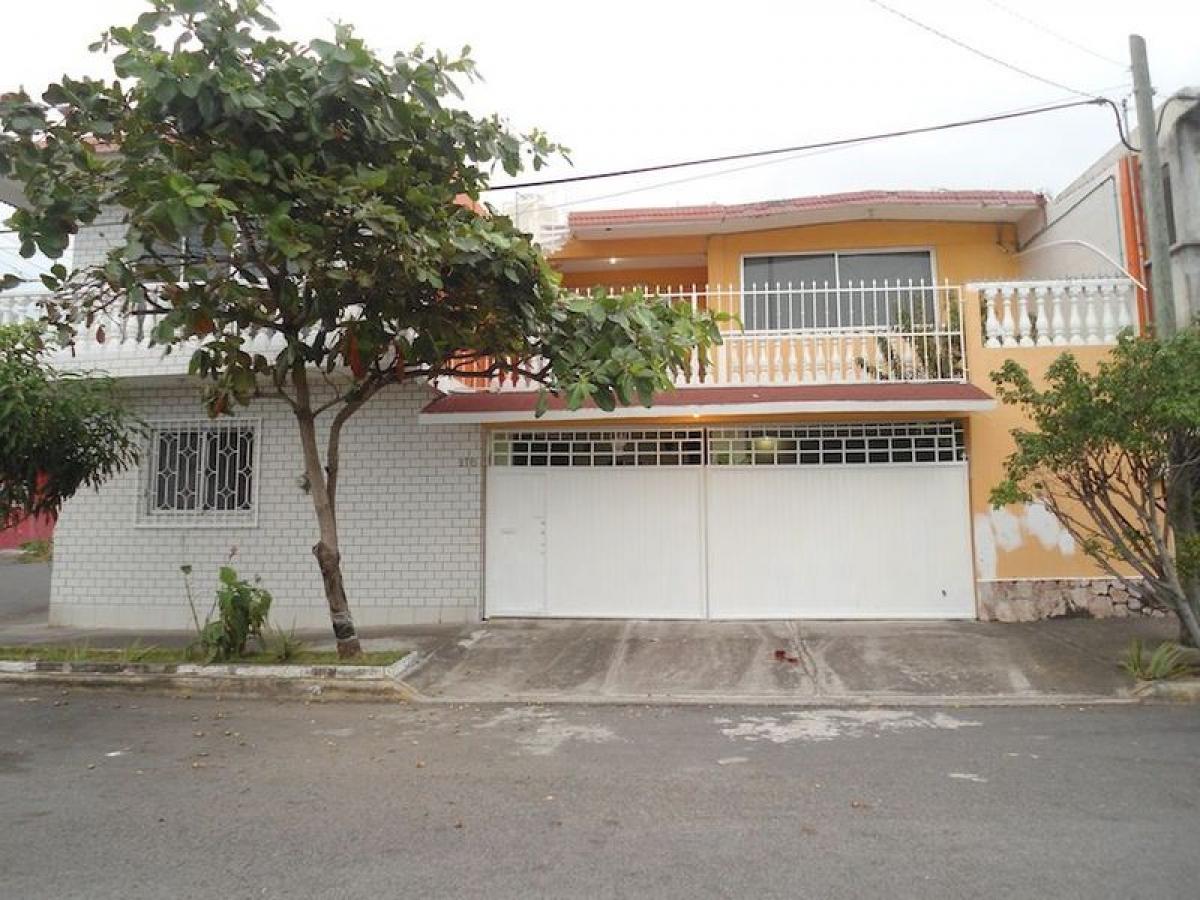 Дом с 4 спальнями в Веракрус, Мексика № 223929