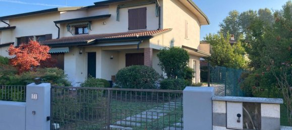 7 chambres Villa à Porto Mantovano, Italy No. 362845 2