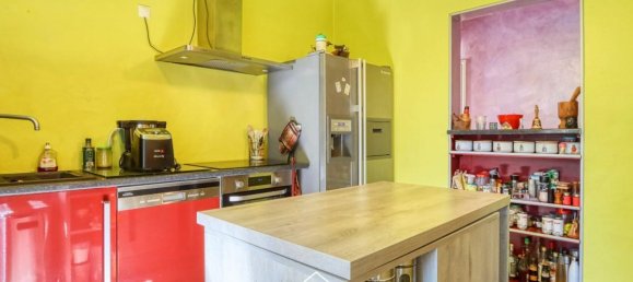 5 bedrooms Villa in Rhone, France No. 299107 8