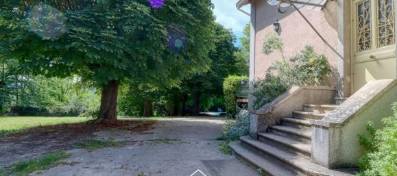 5 bedrooms Villa in Rhone, France No. 299107 27