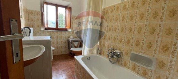 12-salle Maison à Bagni di Lucca, Italy No. 87931 20