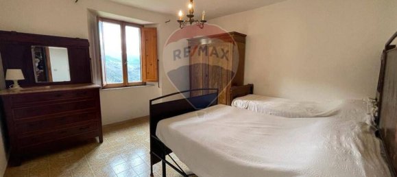 12-salle Maison à Bagni di Lucca, Italy No. 87931 22