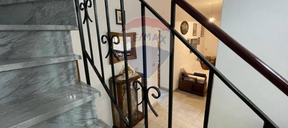 12-salle Maison à Bagni di Lucca, Italy No. 87931 37