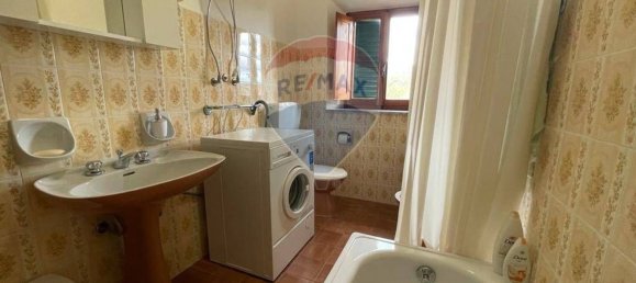 12-salle Maison à Bagni di Lucca, Italy No. 87931 21