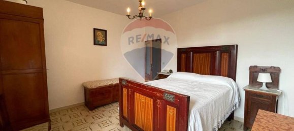 12-salle Maison à Bagni di Lucca, Italy No. 87931 15