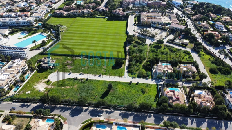 1200m² Land in Lagos, Portugal No. 74162