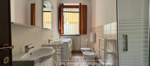 Apartamento T2 em Crema, Italy N.º 351925 25