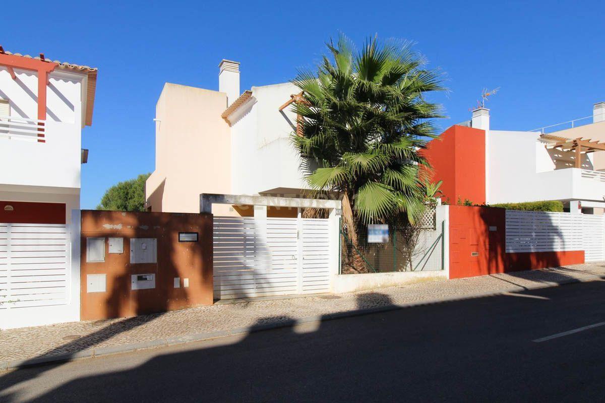 3 rooms House in Tavira, Portugal No. 341538