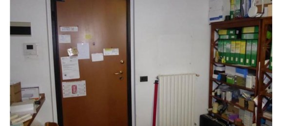 2-salle Appartement à San Martino Siccomario, Italy No. 168791 10