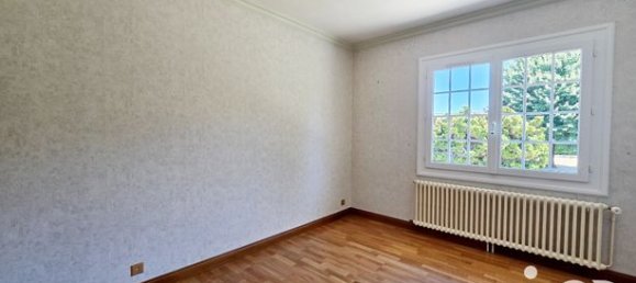 Casa de 4 dormitorios en Le Poinconnet, France No. 313337 18