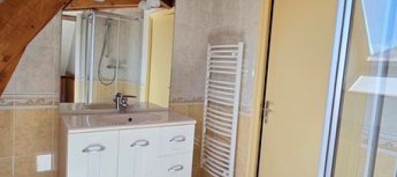 Casa de 4 dormitorios en Le Poinconnet, France No. 313337 19