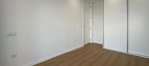 3 bedrooms Villa in Povoa de Varzim, Portugal No. 24631 9