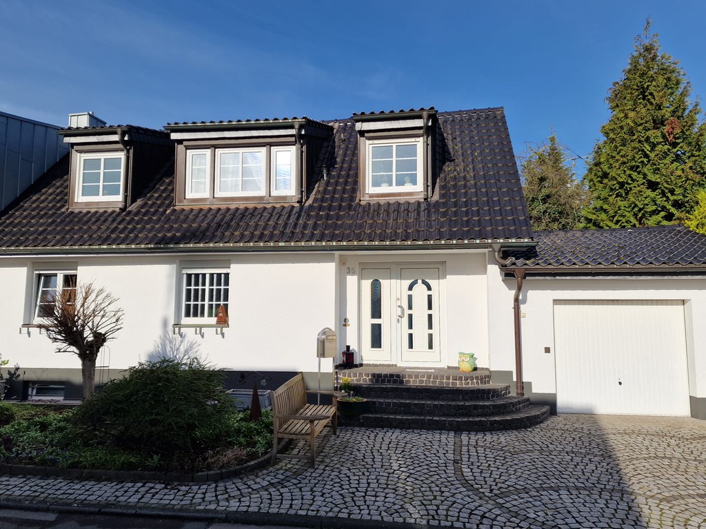 Таунхаус с 2 спальнями в Кёльн, Германия № 218343