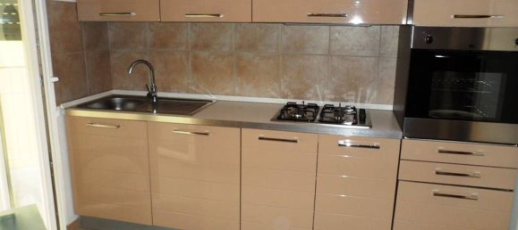 4 rooms Penthouse in Montemarciano, Italy No. 71313 3