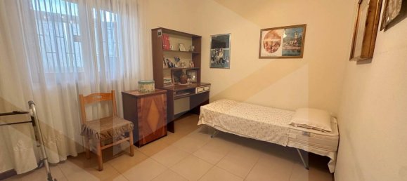 4 rooms Apartment in Capurso, Italy No. 17495 11