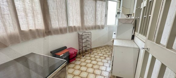 4 rooms Apartment in Capurso, Italy No. 17495 8