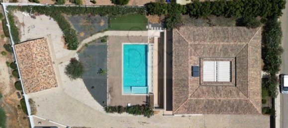 Villa T4 em Quelfes, Portugal N.º 213554 2