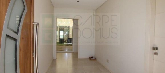 Villa T4 em Quelfes, Portugal N.º 213554 4