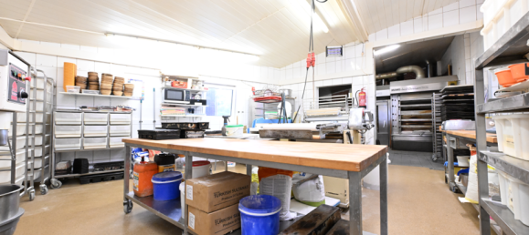 Propiedad comercial de 10 habitaciónes en Cuxhaven, Germany No. 142237 13