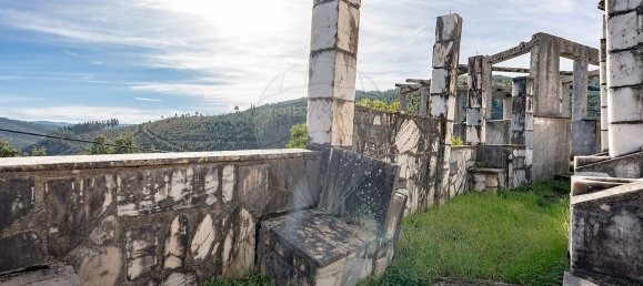 Casa de 4 dormitorios en Pessegueiro, Portugal No. 35824 49