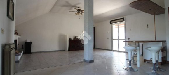 3-salle Appartement à Teramo, Italy No. 294267 3