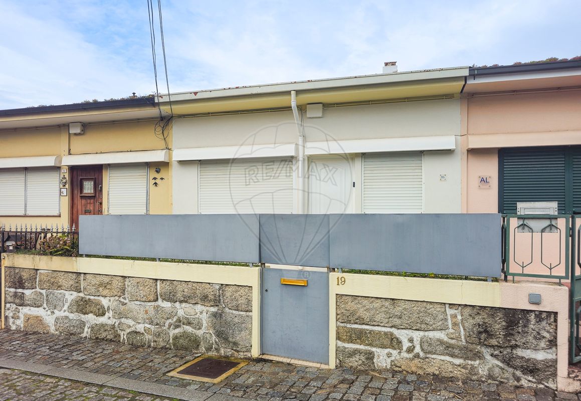 2 غرف نوم منزل في Vila Nova de Gaia, Portugal رقم 187587