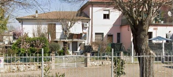 3 rooms Apartment in Monticelli d'Ongina, Italy No. 285096 12