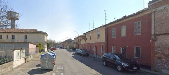 3 rooms Apartment in Monticelli d'Ongina, Italy No. 285096 20