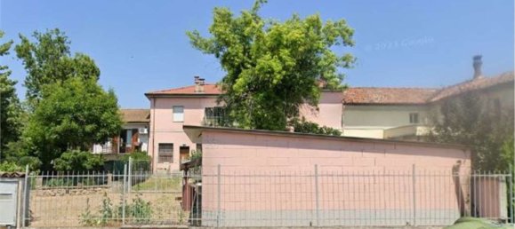 3 rooms Apartment in Monticelli d'Ongina, Italy No. 285096 11