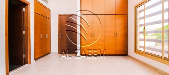 Villa de 5 dormitorios en Abu Dhabi, UAE No. 29910 14