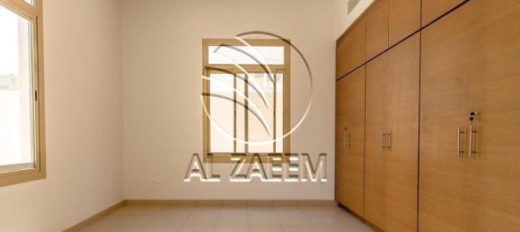 Villa de 5 dormitorios en Abu Dhabi, UAE No. 29910 17