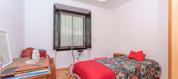 3 bedrooms House in Oeiras, Portugal No. 145947 4