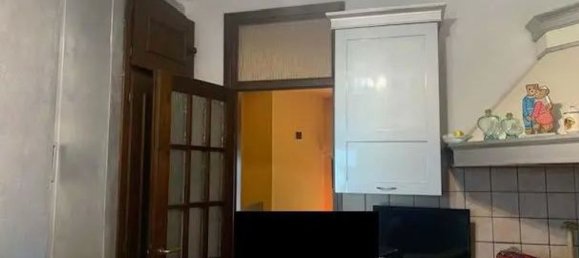 3-salle Appartement à Gaggiano, Italy No. 8174 24