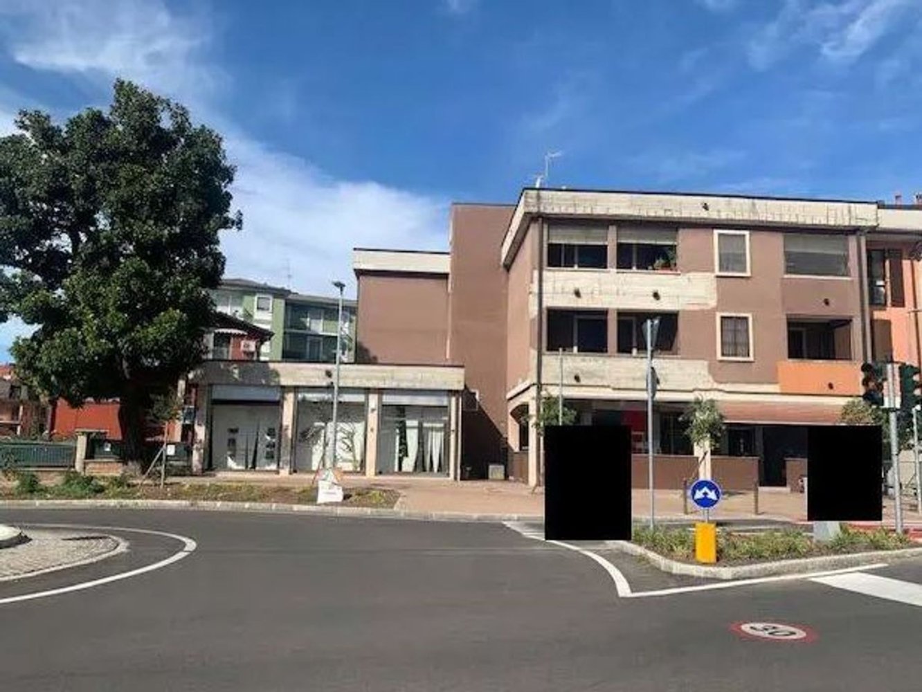 3-salle Appartement à Gaggiano, Italy No. 8174