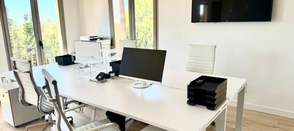 3 bedrooms Office in Marbella, Spain No. 186895 6