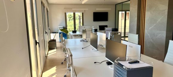 3 bedrooms Office in Marbella, Spain No. 186895 8