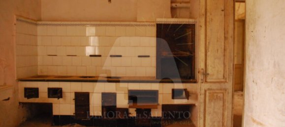 30 Schlafzimmer Gebäude in Presicce Acquarica, Italy, Nr. 169411 25