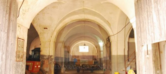 30 Schlafzimmer Gebäude in Presicce Acquarica, Italy, Nr. 169411 32