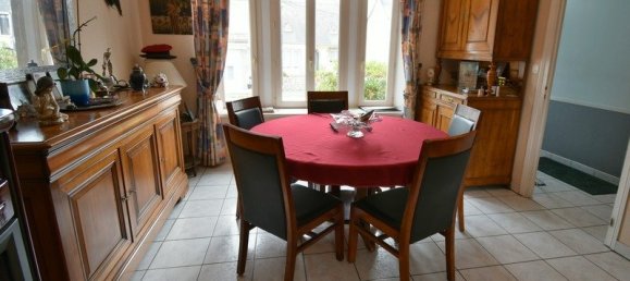 Edificio de 4 dormitorios en Rostrenen, France No. 190067 27