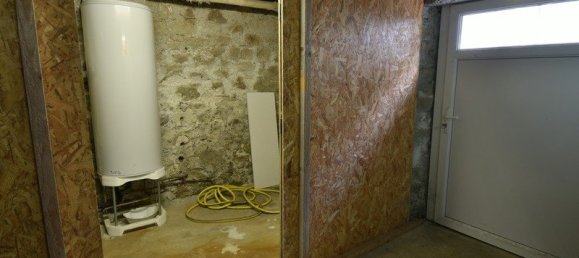 Edificio de 4 dormitorios en Rostrenen, France No. 190067 34