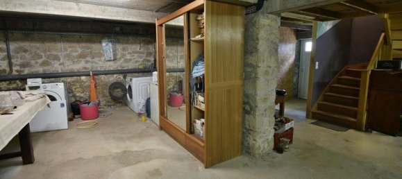 Edificio de 4 dormitorios en Rostrenen, France No. 190067 38