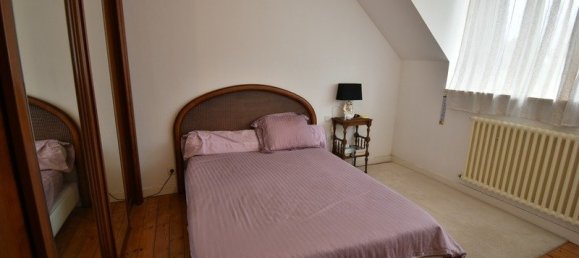 Edificio de 4 dormitorios en Rostrenen, France No. 190067 29